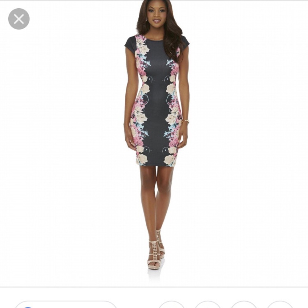 Kardashian kollection midi dress with cap sleeve